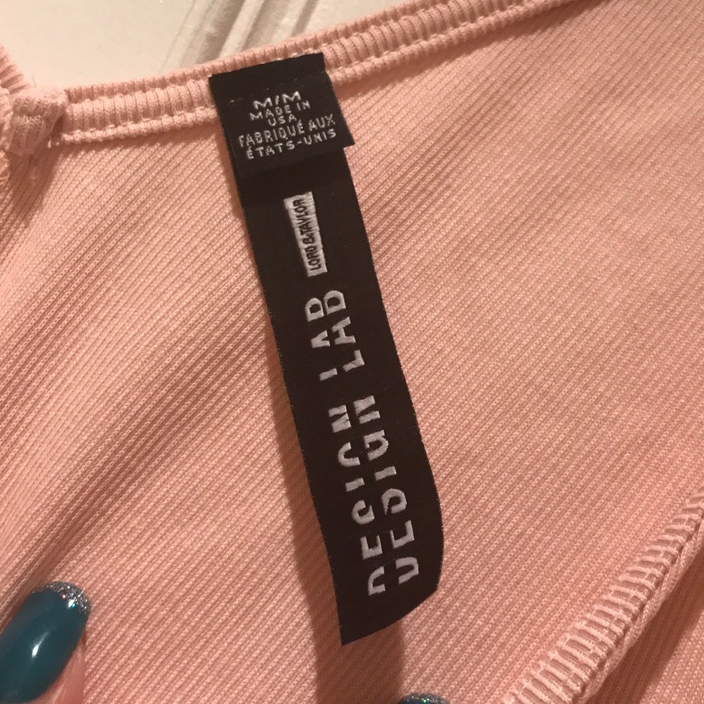 Sexy Design Lab cold shoulder top - new! - Picture 4 of 4